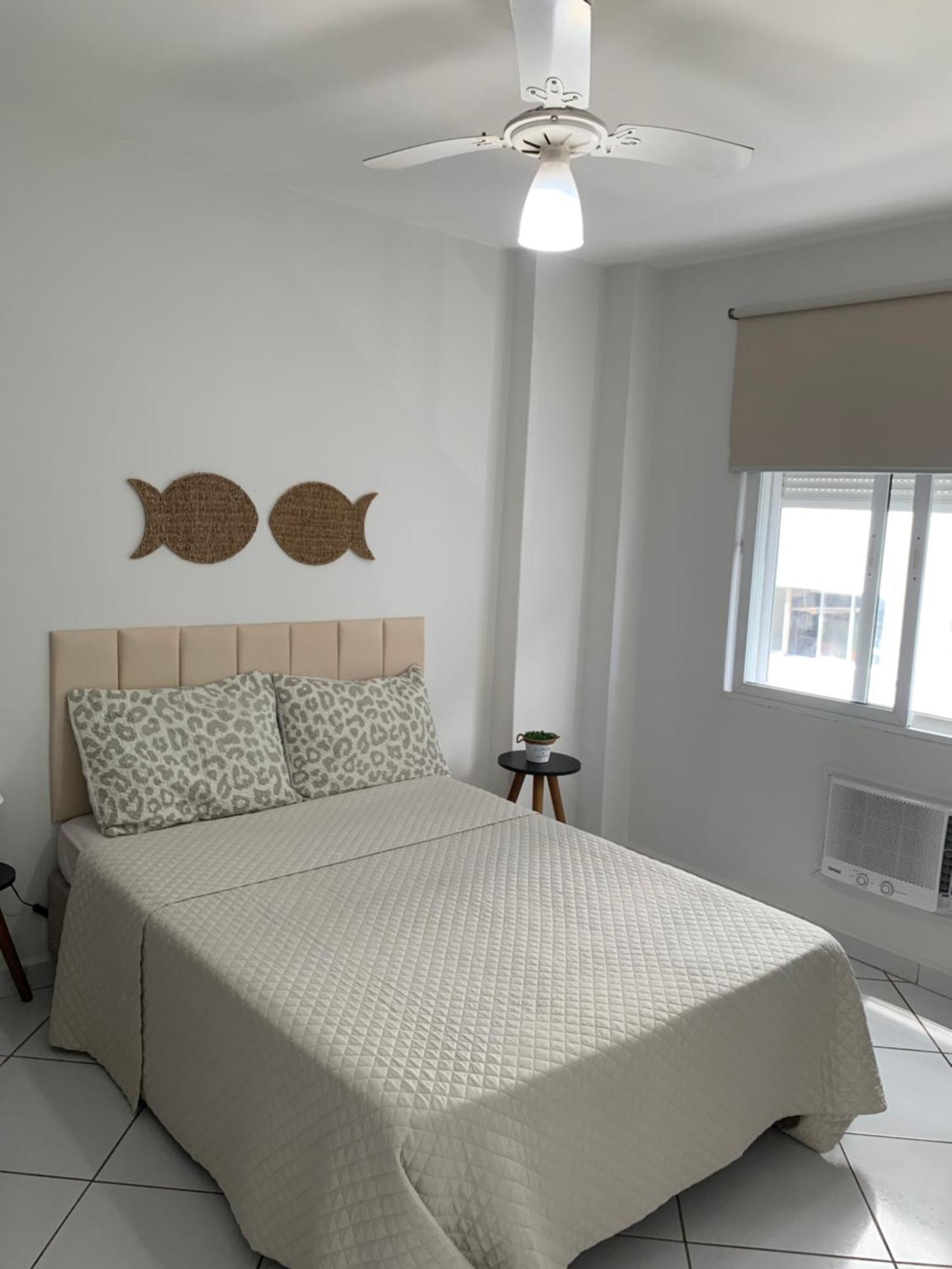 Apartamento Em Santos No Gonzaga Em Frente A Praia Kültér fotó
