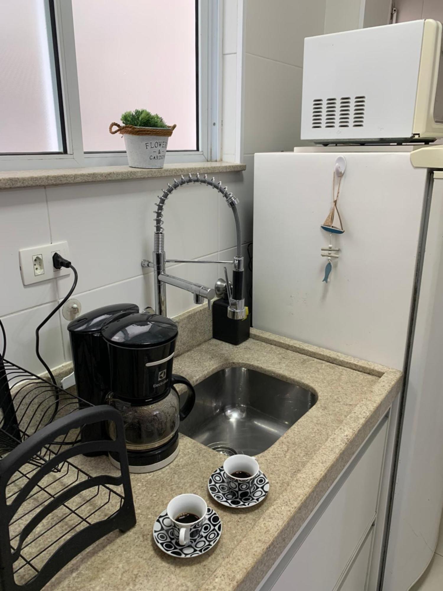 Apartamento Em Santos No Gonzaga Em Frente A Praia Kültér fotó